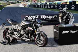 Triumph Street Triple und Moto2-Motor