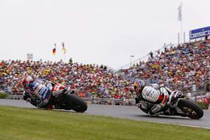 Hector Barbera (vorne) auf dem Sachsenring