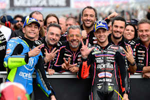 Standen 2025 mehrfach zusammen auf dem MotoGP-Podium: «Bezz» und Fernandez