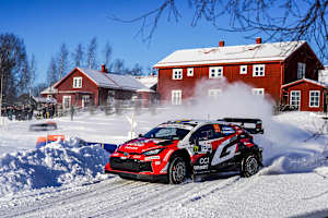 Beim Heimspiel zum Auftakt vorne: Oliver Solberg im Toyota