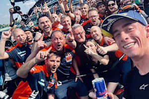 Erster Sieg für KTM-Ass Pedro Acosta in Buriram