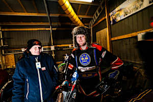 Sebastian Reitsma (re.)