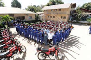 Beindruckendes Engagement von Yamaha bei Riders for Health in Gambia