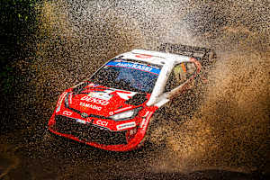 Toyota-Pilot Takumato Katsuta führt die Safari-Rallye Kenia an