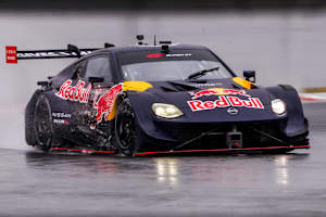 Max Verstappen testet Nissan Z Nismo GT500
