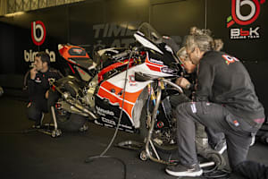 Fünf Bimota KB998 sahen wir noch nie gleichzeitig auf der Strecke