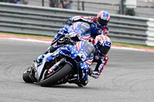 Im US-Design: Trackhouse-Pilot Fernandez (8.) vor Teamkollege Ogura