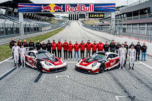 razoon – more than racing mit zwei Porsche im ADAC GT Masters