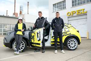 Das Opel-Werkstrio: Claire Schönborn, Timo Schulz und Tom Heindrichs