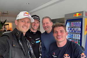 Sebastien Ogier und Max Verstappen sowie Maro Engel und Jos Verstappen