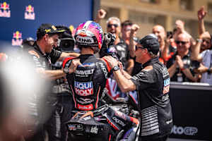 Patrick Mellauner (re.): Bei Intact an der Seite von Moto2-Ass Senna Agius