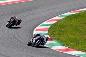 Aprilia-Doppelspitze: Fernandez vor Martin