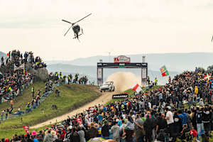Sebastien Ogier flog bei der Rallye Portugal 2025 zum Sieg