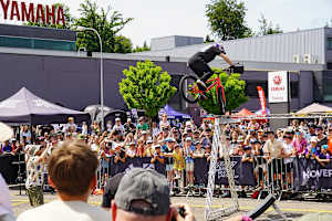 Danny MacAskill trickste vor staunendem Publikum die Schwerkraft aus