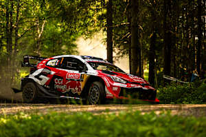 Sebastien Ogier führt nach dem ersten Haupttag der Rallye Finnland