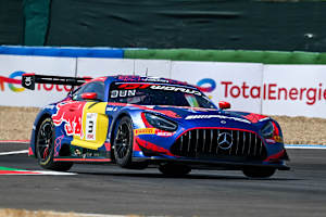 Jules Gounon springt auf die Pole-Position