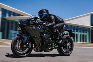 Kawasaki Ninja H2: Kompressordruck um Druck zu machen auf jeder Geraden