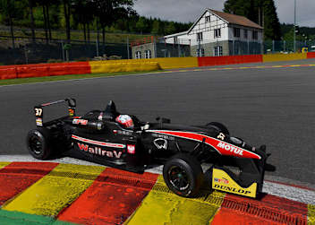 Igor Walilko zeigte in seiner Rookie-Saison des ADAC Formel Masters eine steile Lernkurve