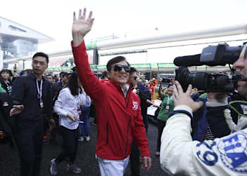 Jackie Chan in der Startaufstellung zum 6h-Rennen der FIA WEC in Shanghai