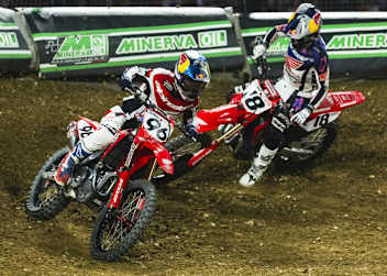 Hunter und Jett Lawrence in Paris