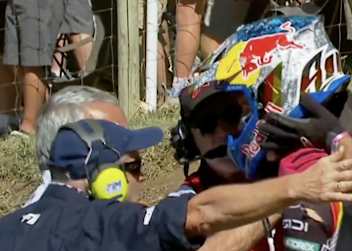 Simon Längenfelder nach seinem Crash in Crawfordsville