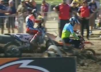 Pancar bremst, RJ Hampshire kracht dem Slowenen ins Heck