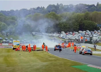 Die Unfallstelle glich einem Trümmerfeld