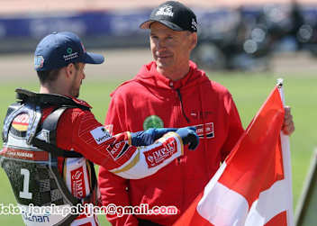 Hans Nielsen (re.) ist dem Speedway-Sport bis heute eng verbunden – hier mit Leon Madsen