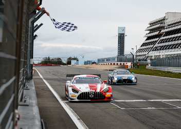 Herzschlagfinale um Rennsieg und Titelgewinn im GTC Race