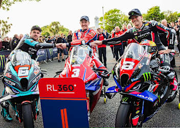 Michael Dunlop, Dean Harrison, Davey Todd (vlnr.)