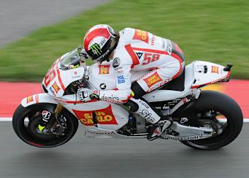 Marco Simoncelli: Schnellster trotz Sturz