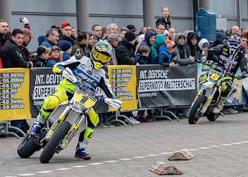 Jan Deitenbach mit der Nummer 1