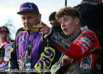 Celina Liebmann (re.) mit Tuner Robert Barth