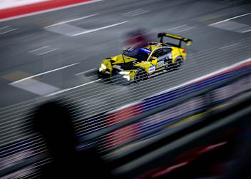 BMW führt die Konkurrenz bei den 24h Dubai weiter vor