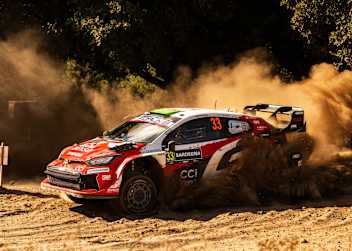 Im Staub von Sardinien: Elfyn Evans ist Rallye-Weltmeister 2026