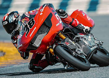 Ex-MotoGP-Pilot Bradley Smith auf dem US-Schwergewicht