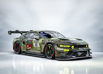 Ford Mustang GT3 im Tarndesign der Bundeswehr