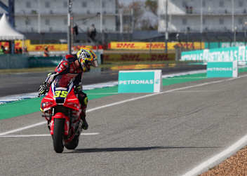 Wo ist das Problem? Auch Joan Mir musste den GP vorzeitig beenden