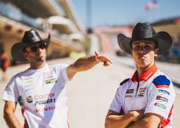 MotoGP-Veteran Johann Zarco mit Rookie Diogo Moreira