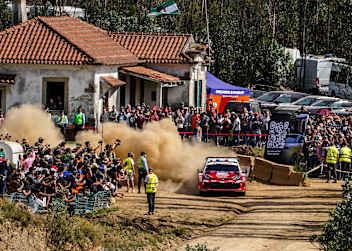 Sebastien Ogier führt bei der Rallye Portugal