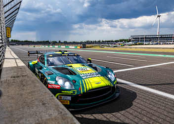 Nicki Thiim fliegt auf die Pole-Position
