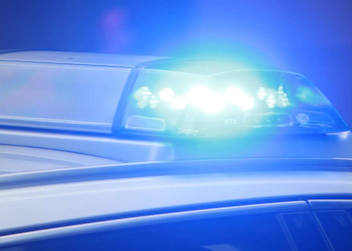 Feuerwehr und Polizei bei Großbrand im Einsatz