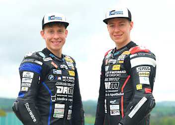 Leon und Kevin Orgis konkurrieren auf der Strecke