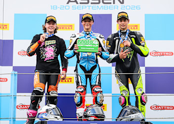 Urlaß, Siegert und Wenzel beherrschen den Moto4 Cup