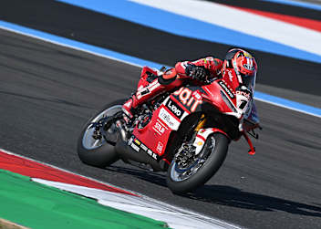 Nicolo Bulega gewann nebenbei den Superpole-Award 2026