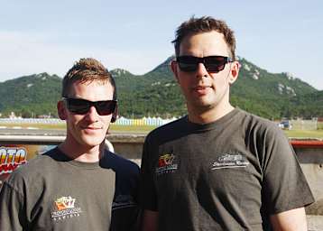 Jörg Steinhausen mit Beifahrer Ashley Hawes