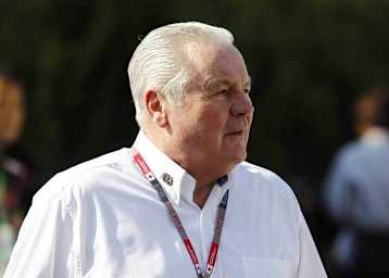 Alan Jones stänkert gegen Sebastian Vettel