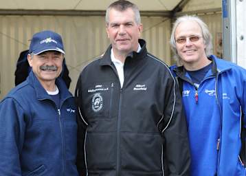 Hänni, Gastgeber Raesfeld und Eilers (v. li.)