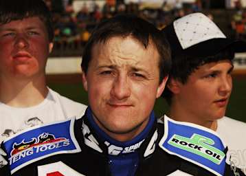 Chris Harris unterstützt seinen Teamkollegen