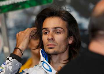 Testet die Werks-Kawa: Fabien Izoird